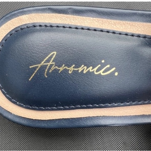 Navy Blue Slingback Flats, Size 10 - Picture 4 of 4